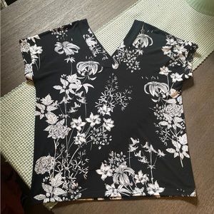 Banana Republic V-Neck Top